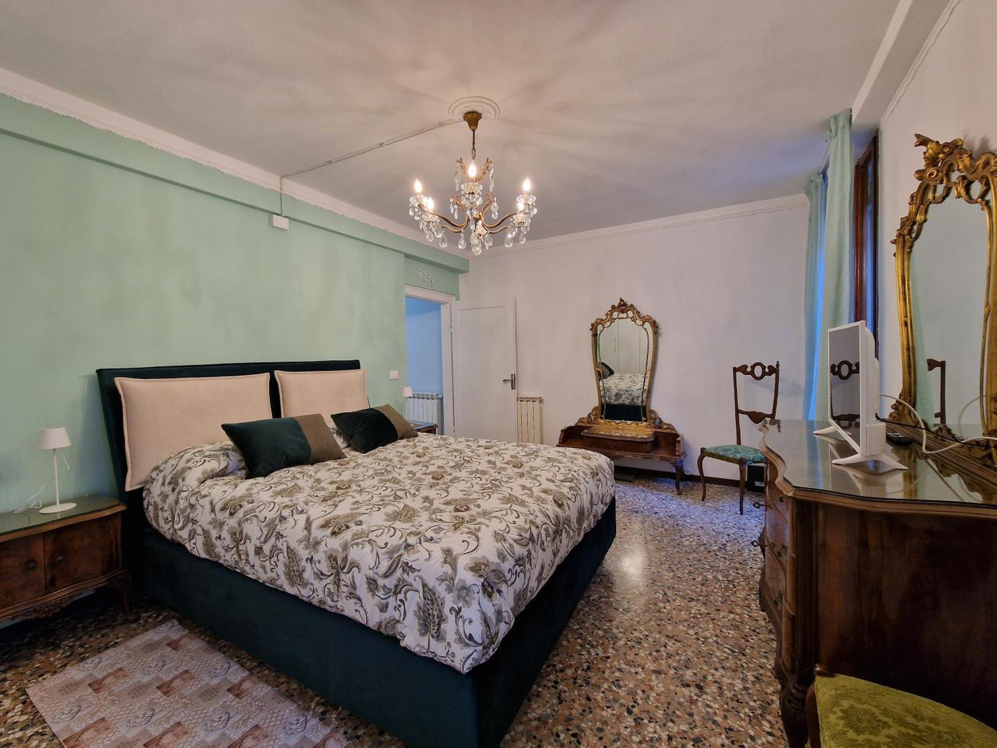 Veneziacentopercento La Forcola Apartment, Next To Rialto Bridge Esterno foto