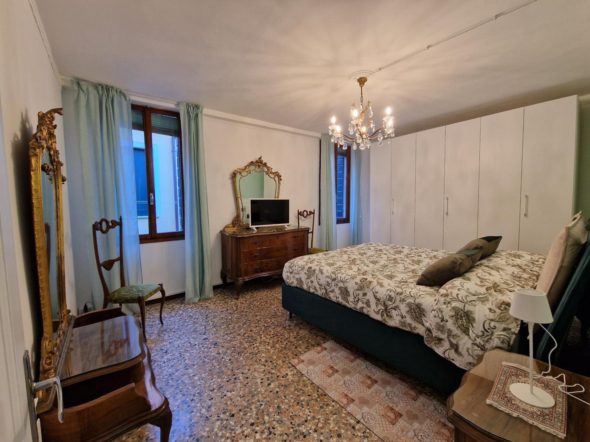 Veneziacentopercento La Forcola Apartment, Next To Rialto Bridge Esterno foto