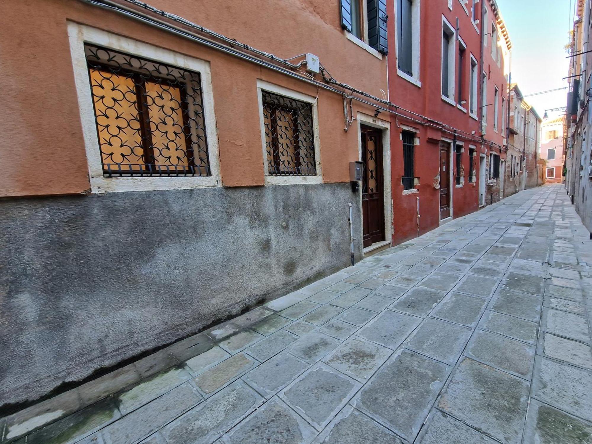 Veneziacentopercento La Forcola Apartment, Next To Rialto Bridge Esterno foto